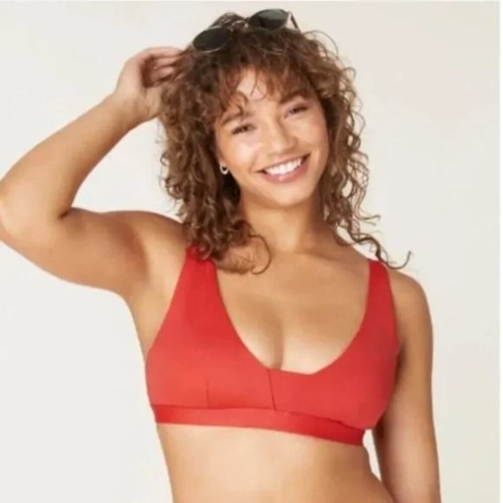 Andie Swim Tahiti Bikini Top in Chili Pepper Size Medium